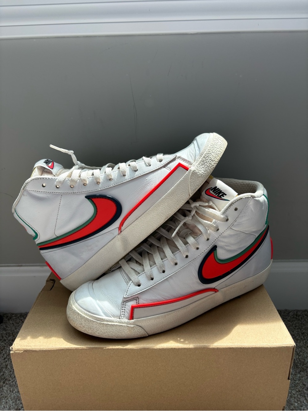 Nike Blazer 70 Infinite Crimson